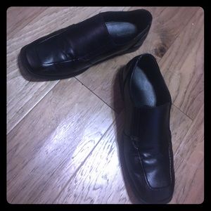 Boys dress shoes