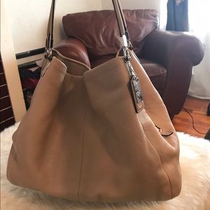 HOLD - Coach Phoebe leather Shoulder Bag