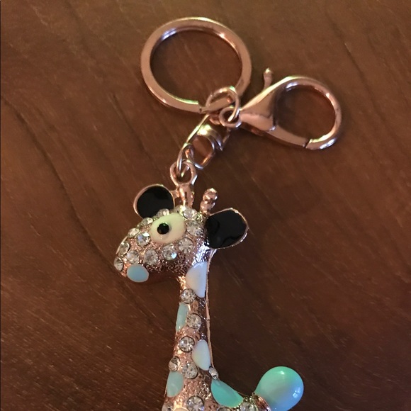 Giraffe Key Chain - Picture 2 of 2