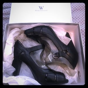BRAND NEW Worthington black High Heels