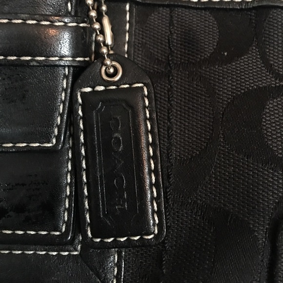 Authentic Large Coach Tote - Picture 2 of 6