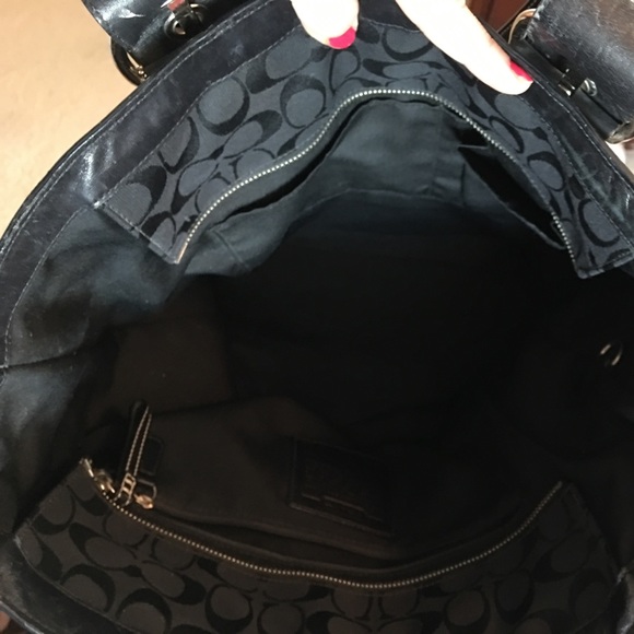 Authentic Large Coach Tote - Picture 3 of 6