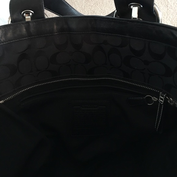 Authentic Large Coach Tote - Picture 6 of 6