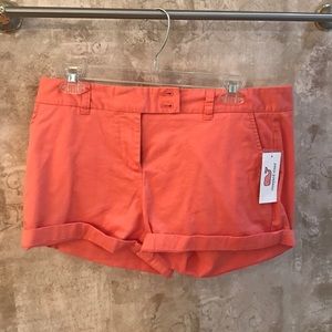 Vineyard vine shorts