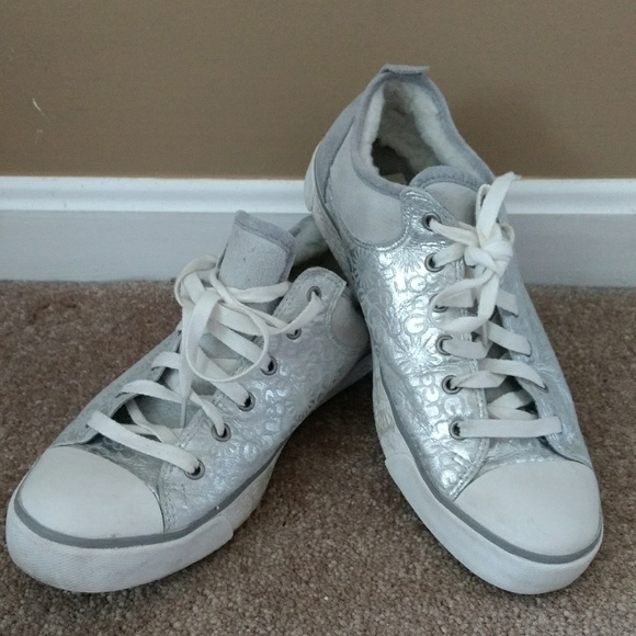 silver uggs size 9 silver uggs size 9