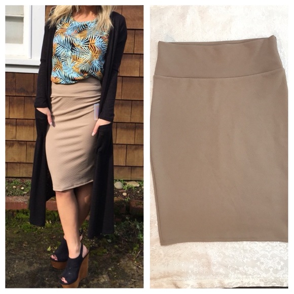 LuLaRoe Dresses & Skirts - LulaRoe Pencil Skirt