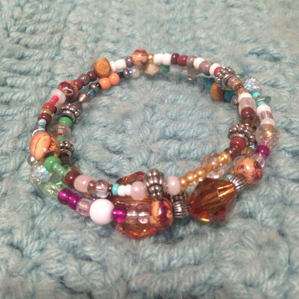 🦄 Handmade bracelet coiled 18"