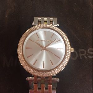 -PRICE FIRM!- NWT Michael Kors Darcy Watch
