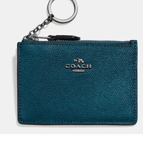 Coach Accessories - ⚡️SALE🆕NWTCoach keychain card purse leather
