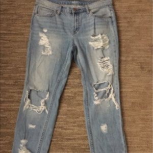 BDG Slim Boyfriend Jean