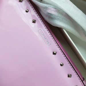 COACH Pale Pink Wristlet w Silver Accents NWT