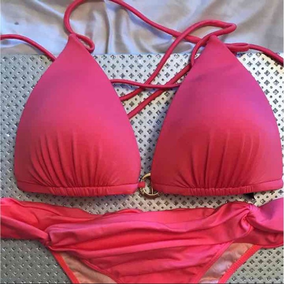 Coral push up bikini - Picture 2 of 4