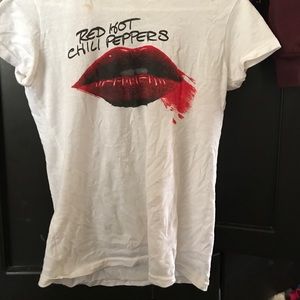 RED HOT CHILI PEPPERS SHIRT