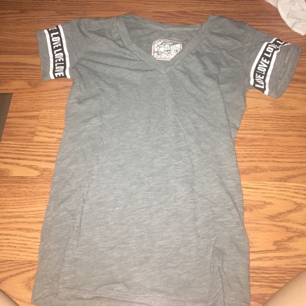Super comfy grey shirt