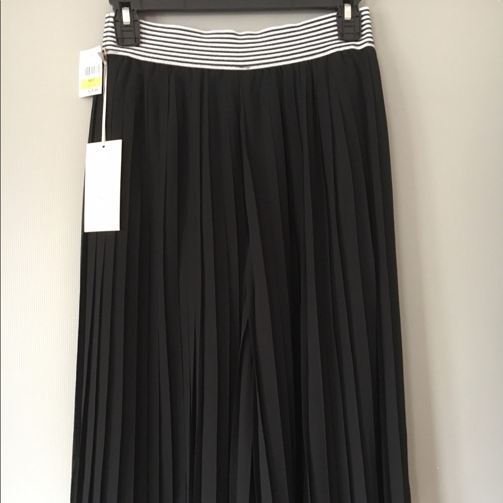 Double Zero See-Through Capris