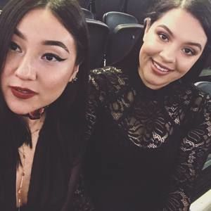 Meet your Posher, Chinita