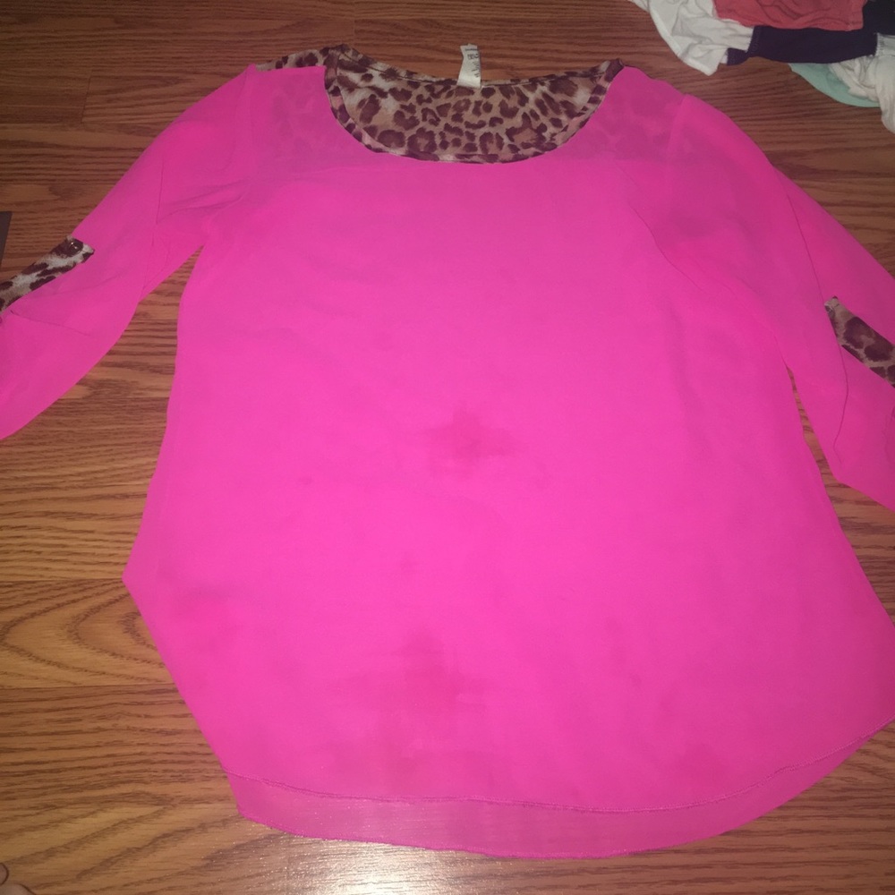 Pink and cheetah print shirt