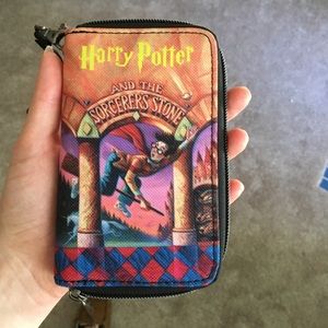 Harry Potter And the sorcerer's stone wallet