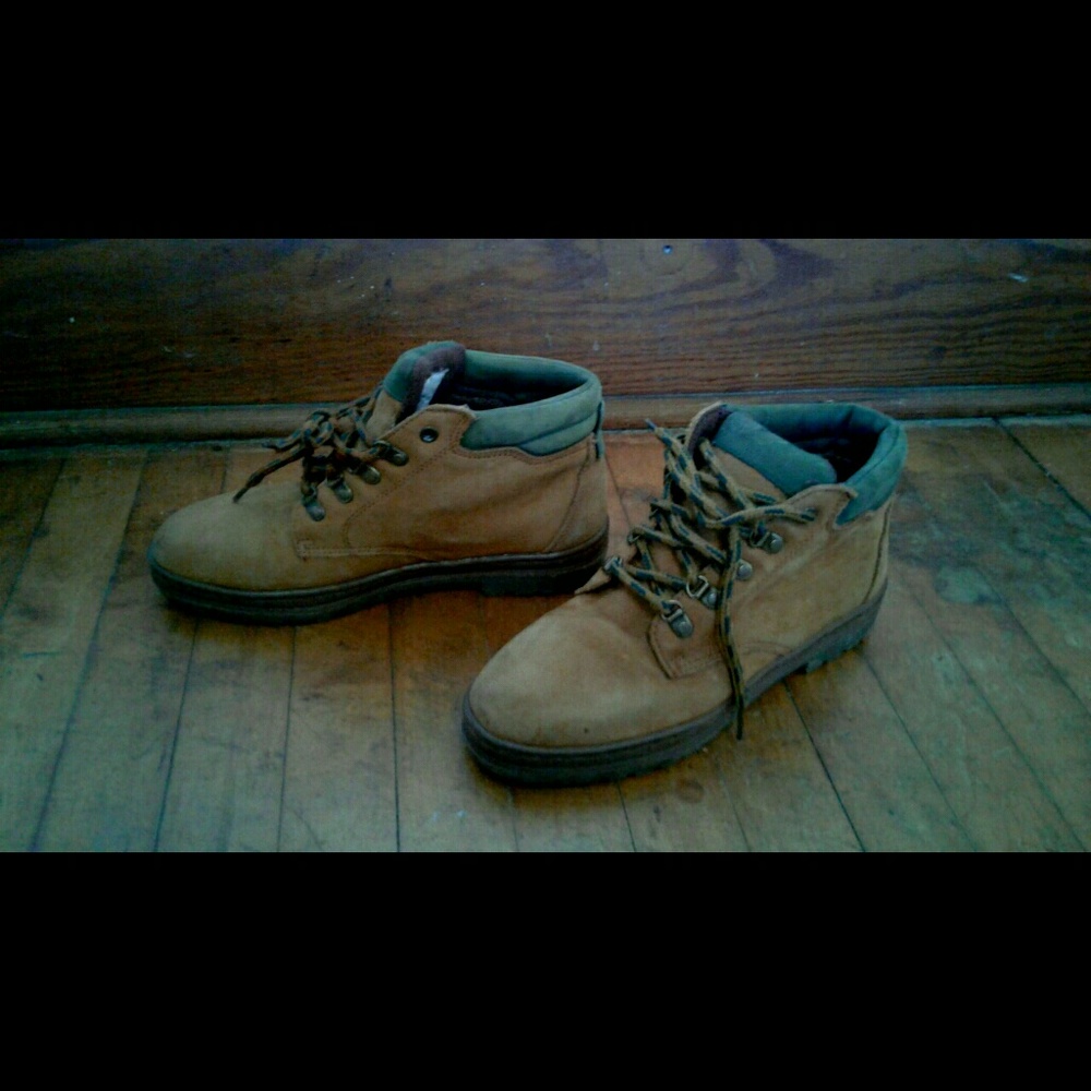 American eagle boots