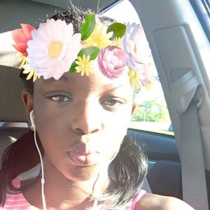 Meet your Posher, Kareema