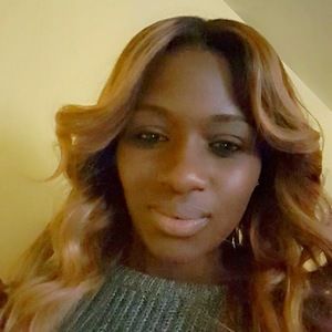 Meet your Posher, Rolanda