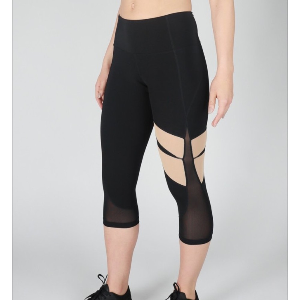IntelliSkin Phoenix Capris