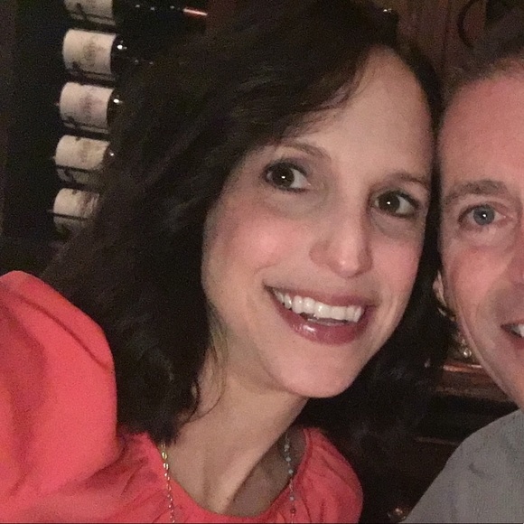 Meet your Posher, Elisa - Picture 2 of 2