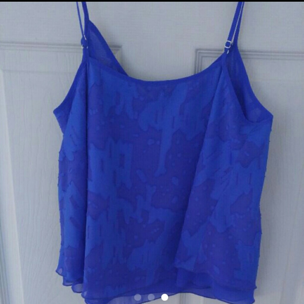 XS Guess Tank Top - Picture 2 of 3