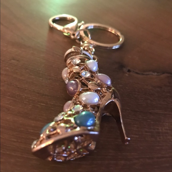 Sassy Heel Key Chain - Picture 1 of 2