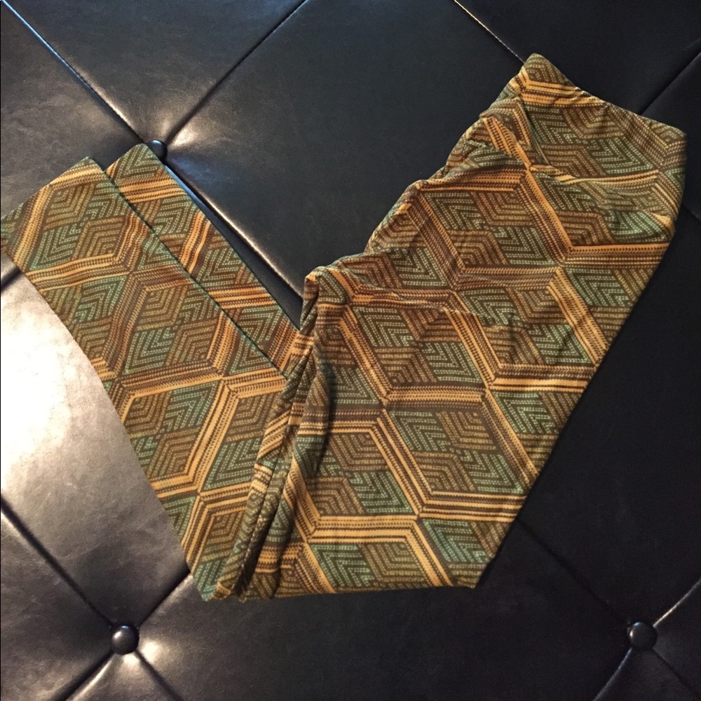 NWT Lularoe OS Leggings