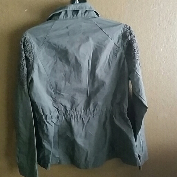 Olive Jacket - Picture 7 of 8