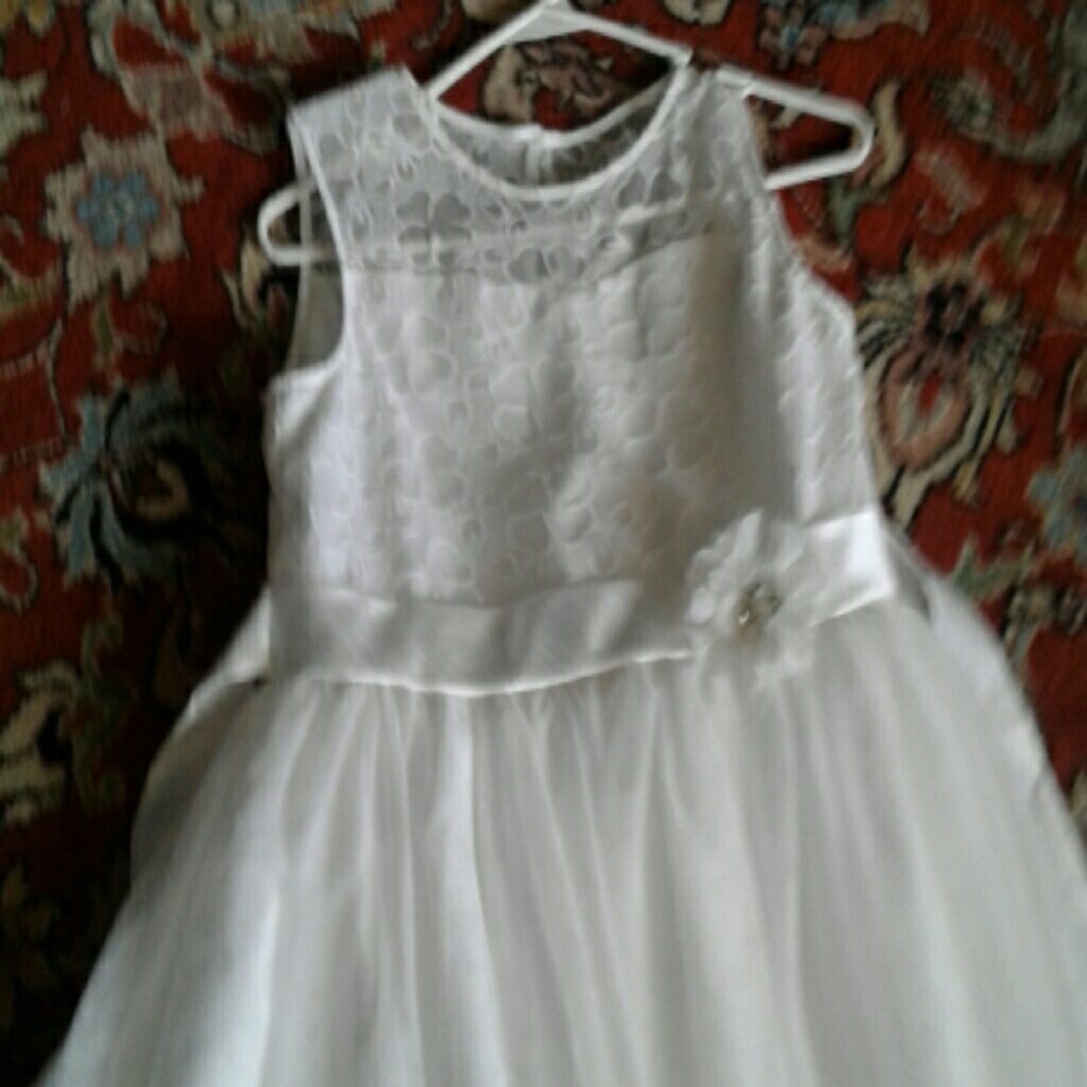 Dress - Picture 4 of 7