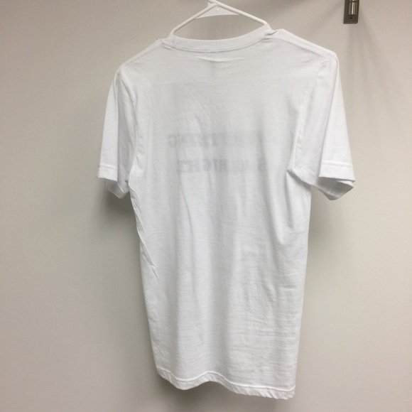 Graphic Tee - Picture 4 of 4