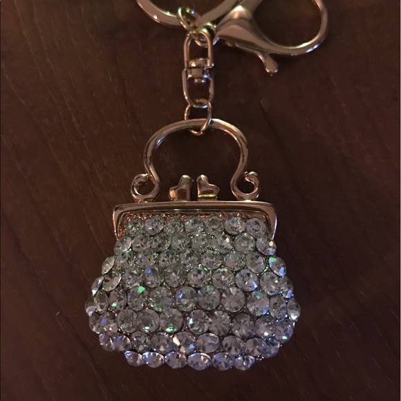 Crystal Shopaholic Key Chain - Picture 1 of 2