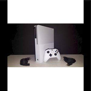 Microsoft Xbox One S (Launch Edition 2TB) White