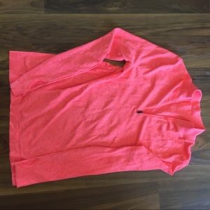 Like new athletic essentials long sleeve top
