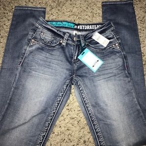 Super cute skinny jeans!