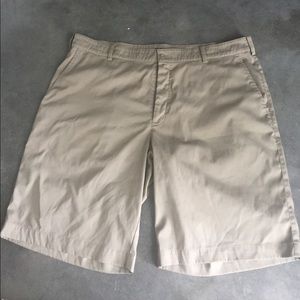 Men's Nike golf shorts