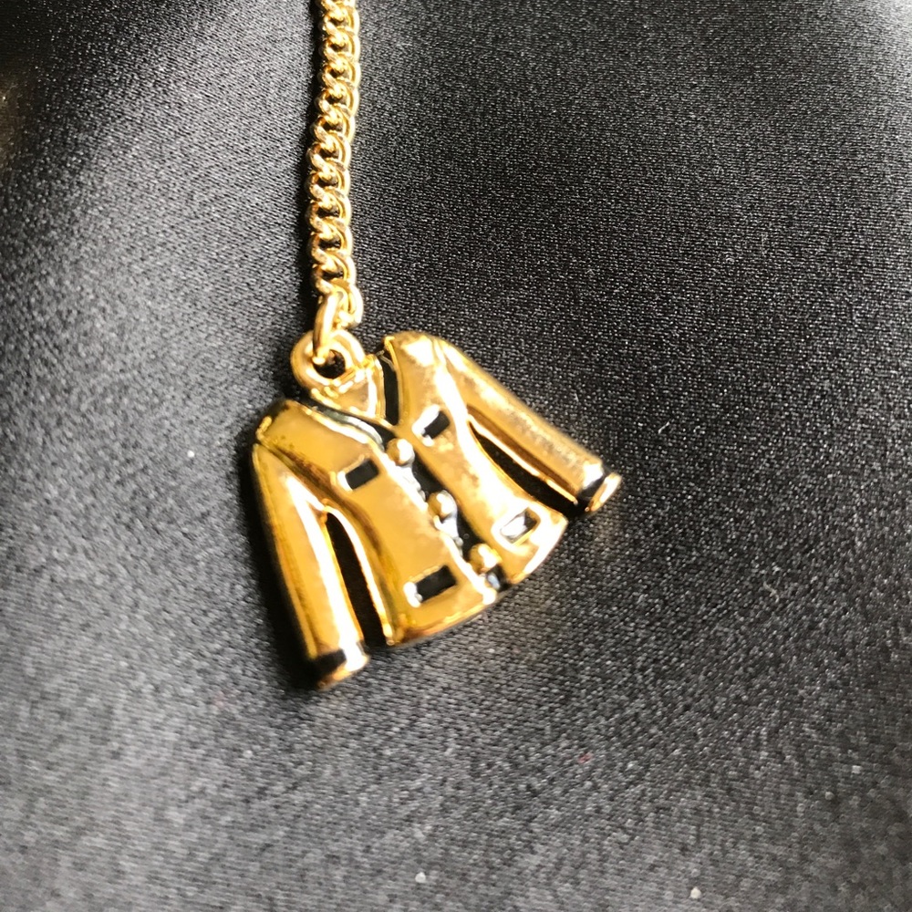 Authentic Saint John Collection Chain/Button - Picture 3 of 4