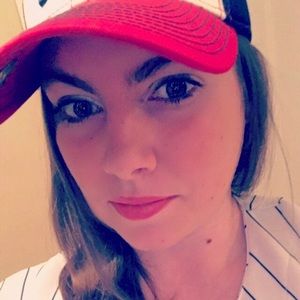 Meet your Posher, Lacy