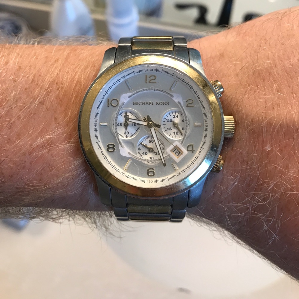 Michael Kors Watch - Picture 3 of 4