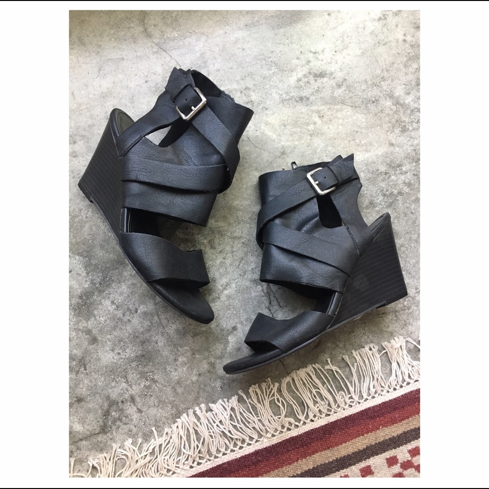 Forever 21 Faux Leather Wedge