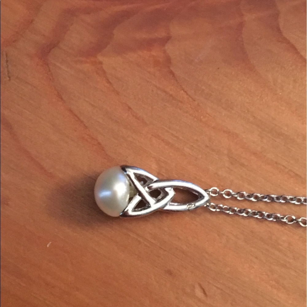 Celtic pearl necklace - with an 18" chain