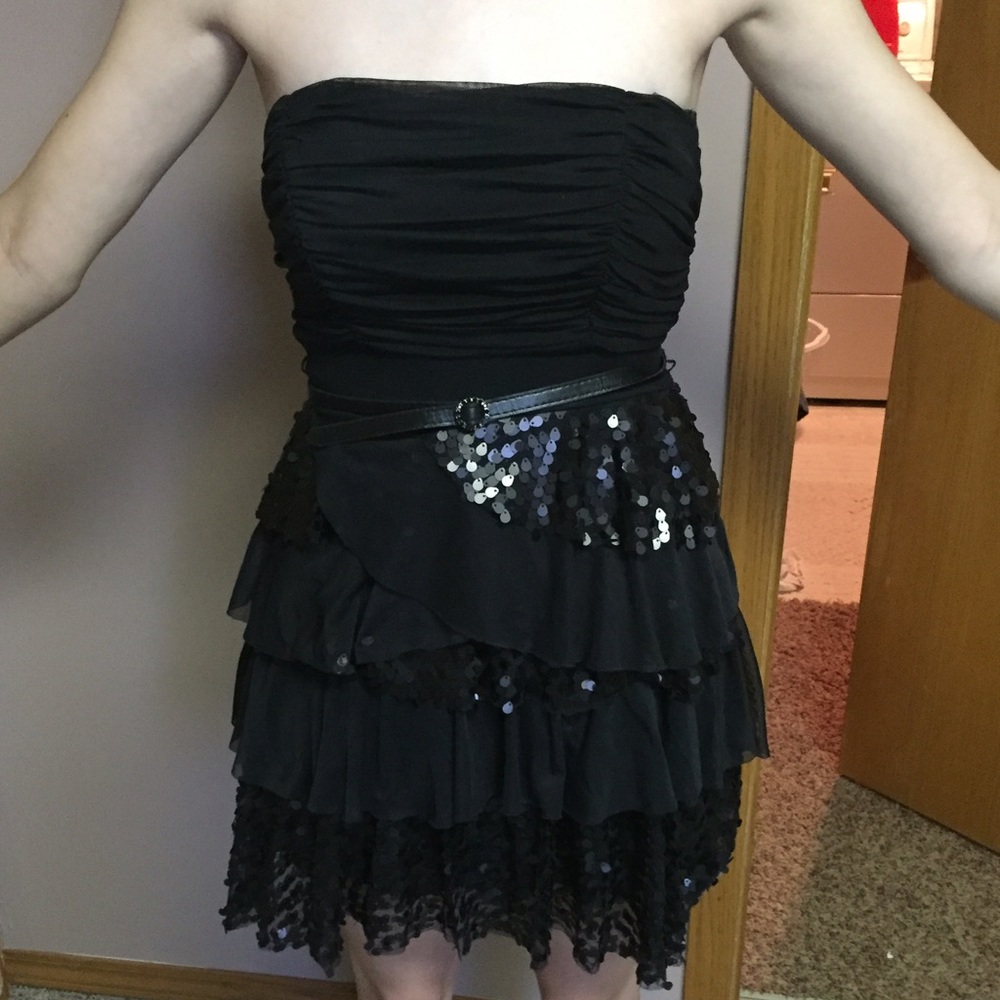 black homecoming dress