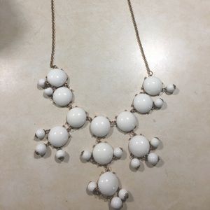 White statement necklace
