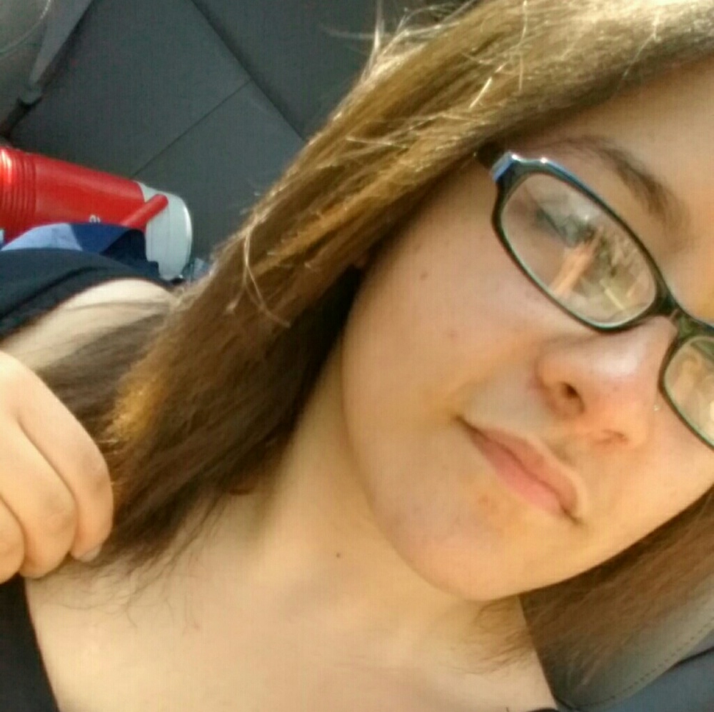Meet your Posher, Katlyn