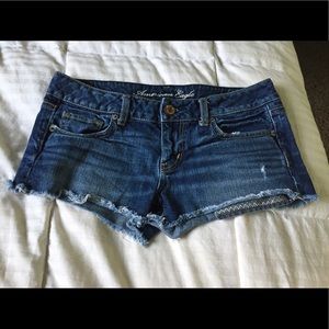 American eagle shorts!!💚💚