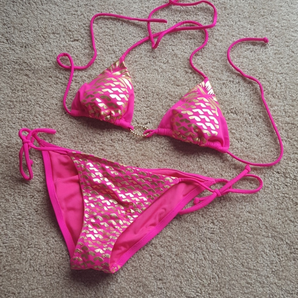 LIKE NEW!! Pink & gold bikini