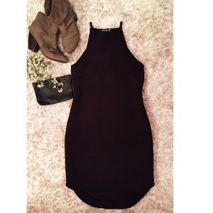 ❌SOLD OUT❌ Bodycon Black Dress. 1 Small Left!