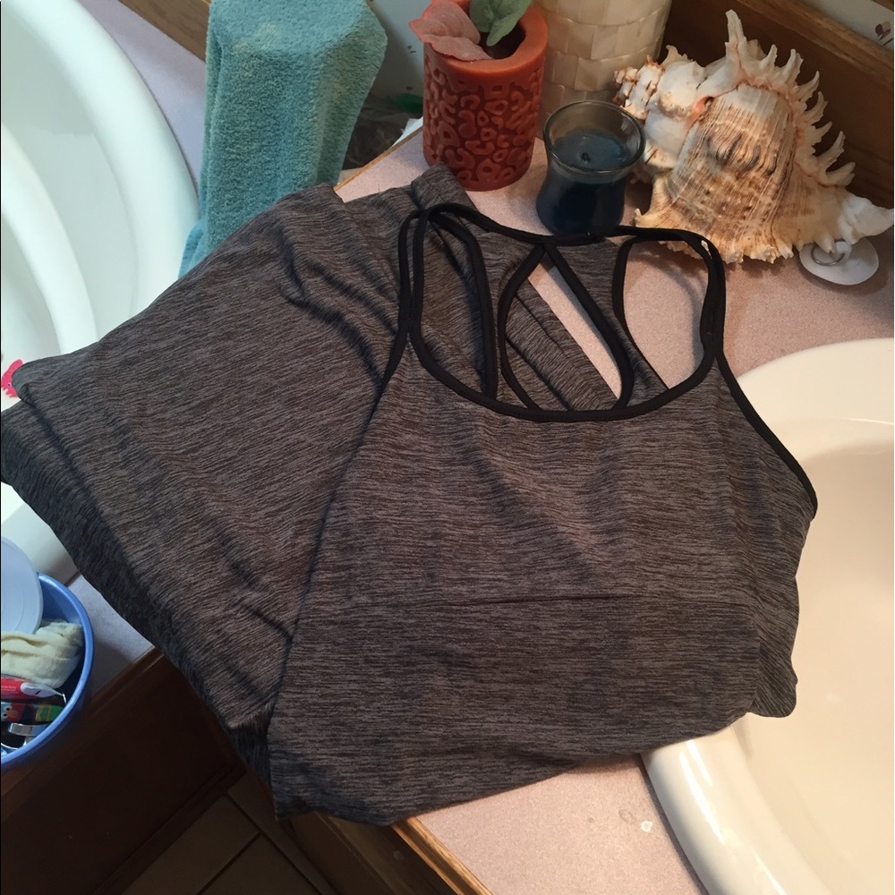 Brand new workout tank